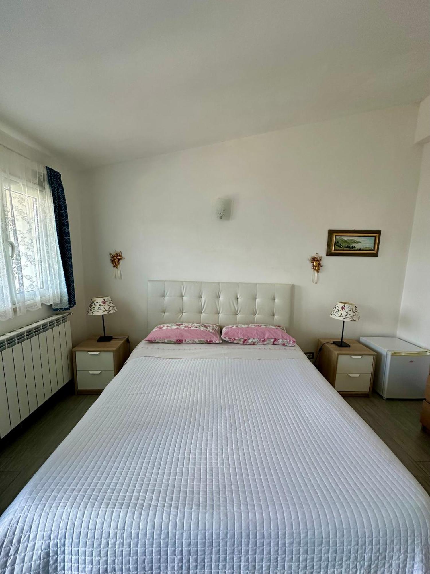 Blue Sky House Bed & Breakfast Таормина Екстериор снимка